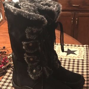 Girls Boots Size 2 Youth New